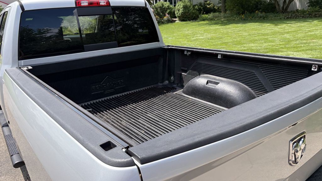 2015 RAM 1500 Image 4