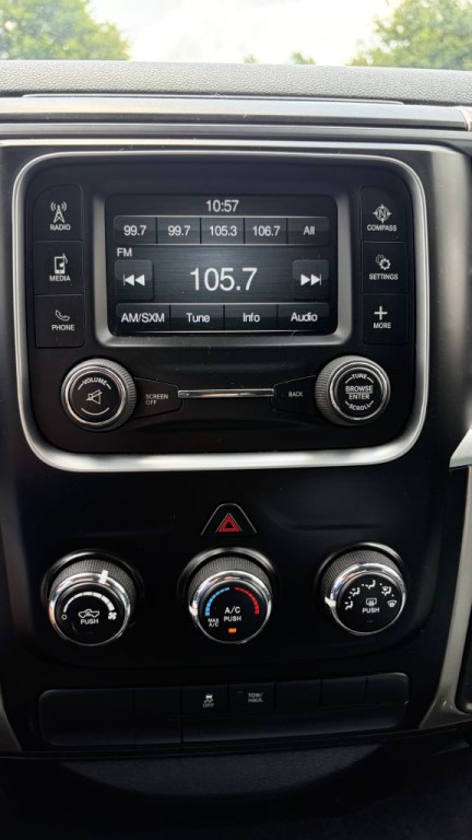 2015 RAM 1500 Image 7