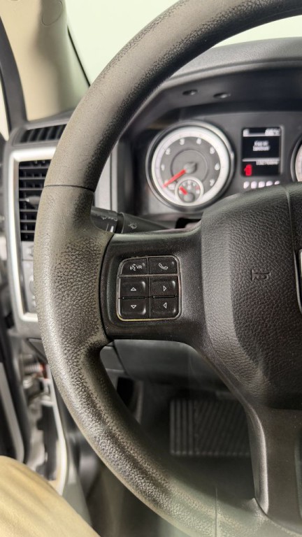 2015 RAM 1500 Image 16
