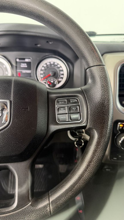 2015 RAM 1500 Image 17