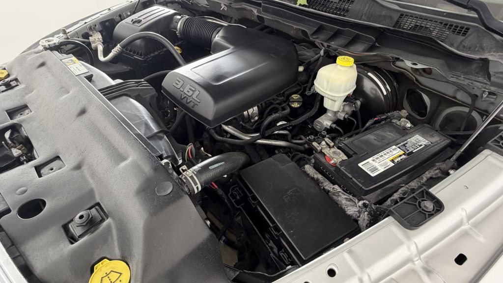 2015 RAM 1500 Image 28