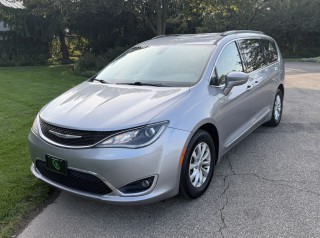 Image for 2017 Chrysler Pacifica Touring L ID: 7606138