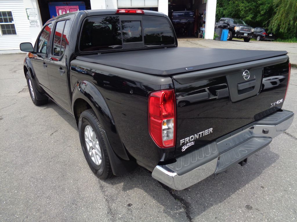 2021 Nissan Frontier Image 4