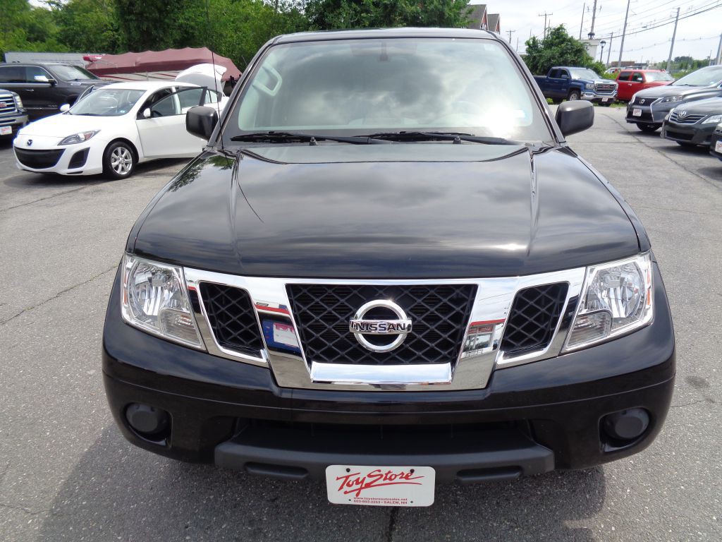 2021 Nissan Frontier Image 6