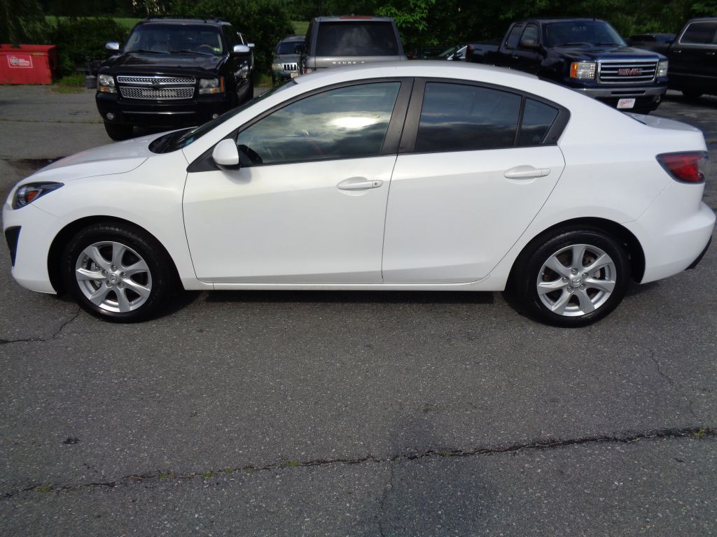 2010 Mazda Mazda3 Image 5