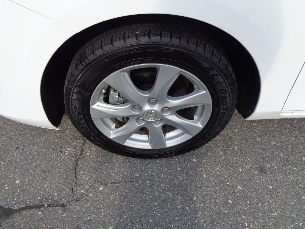 2010 Mazda Mazda3 Image 10