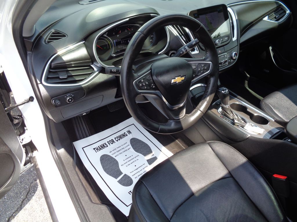 2016 Chevrolet Malibu Image 14