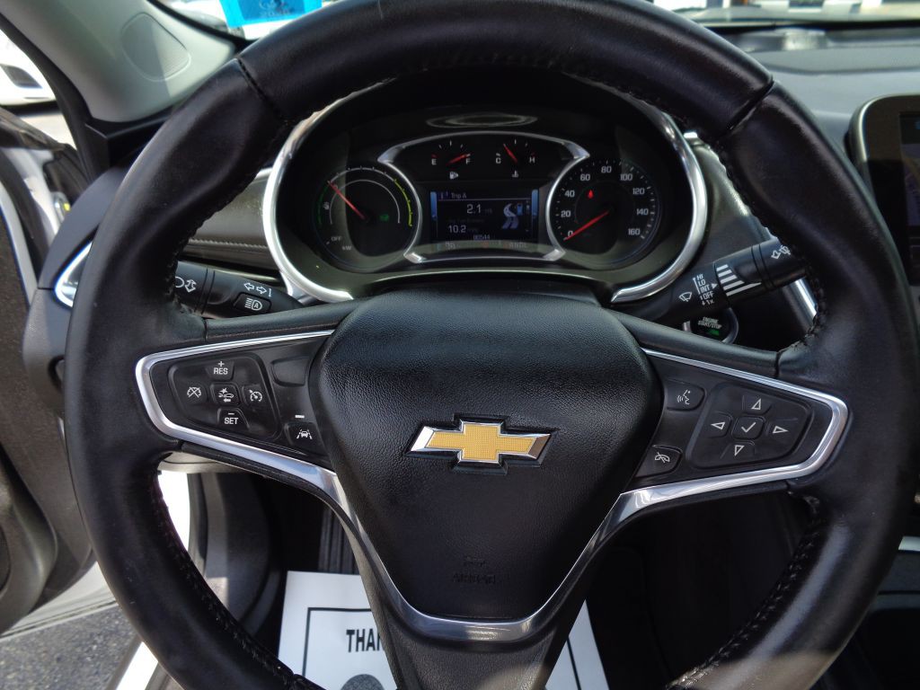 2016 Chevrolet Malibu Image 17