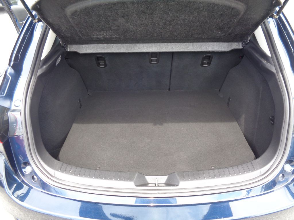 2017 Mazda Mazda3 Image 23