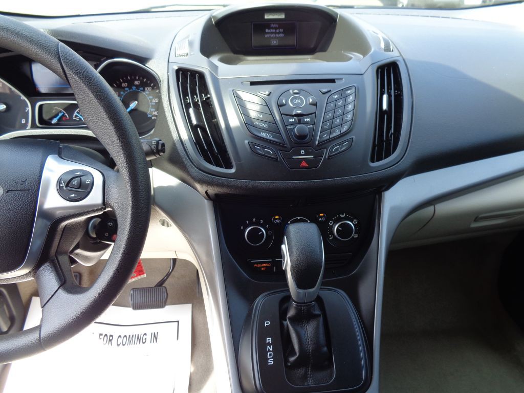 2016 Ford Escape Image 18