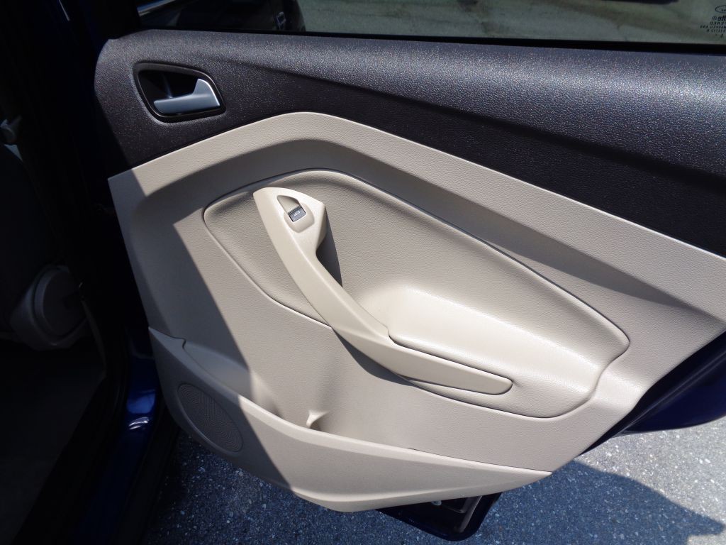 2016 Ford Escape Image 23