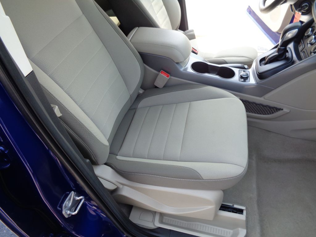 2016 Ford Escape Image 27