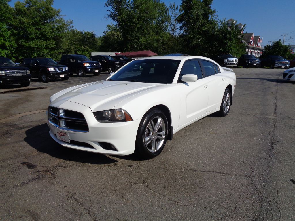 2013 Dodge Charger Image 1