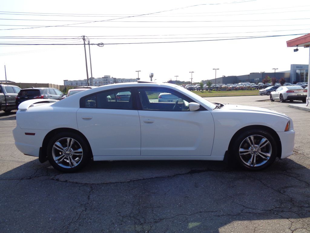 2013 Dodge Charger Image 4