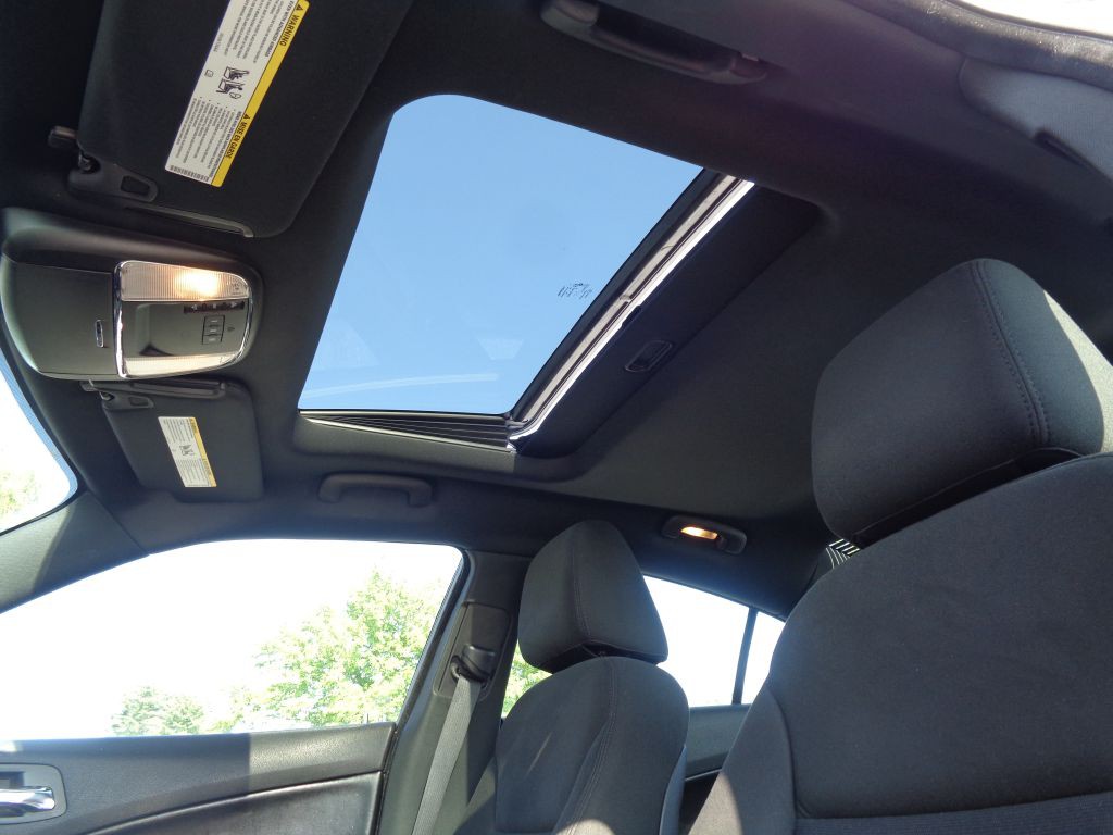 2013 Dodge Charger Image 19