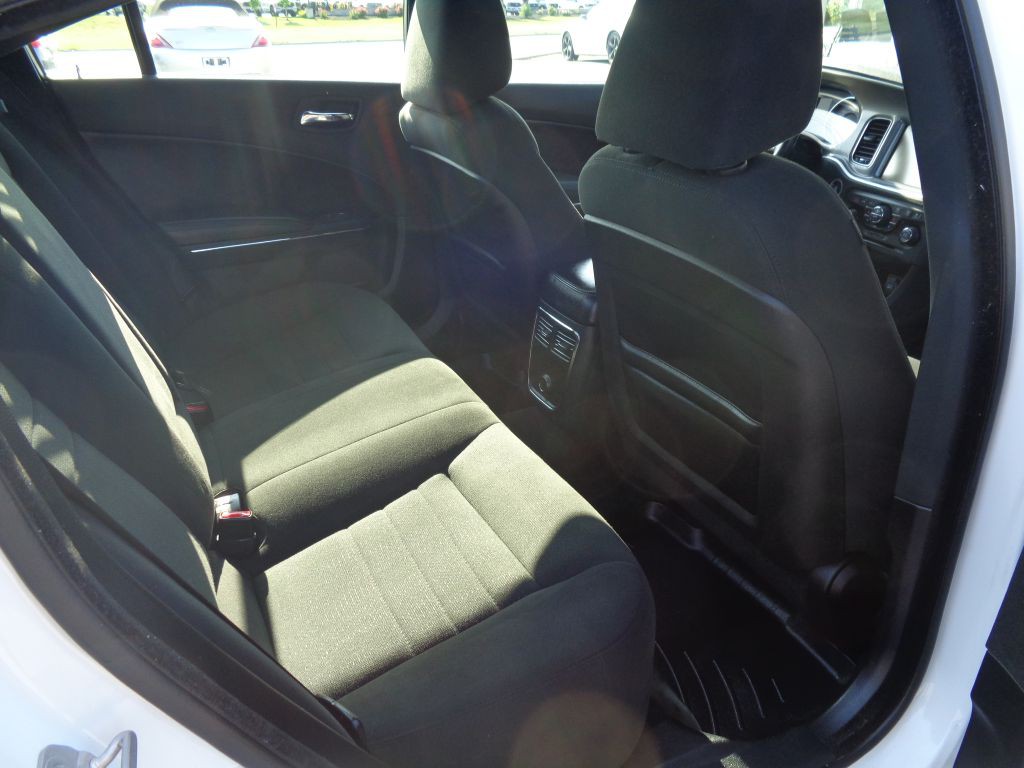 2013 Dodge Charger Image 22