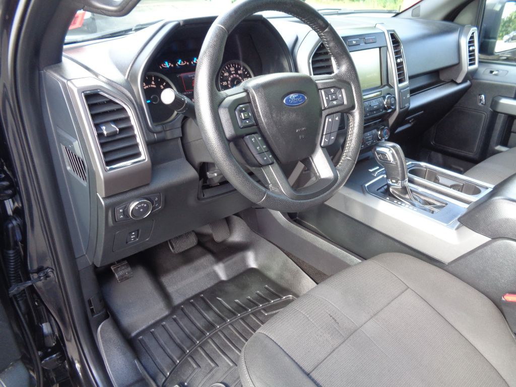 2015 Ford F-150 Image 17