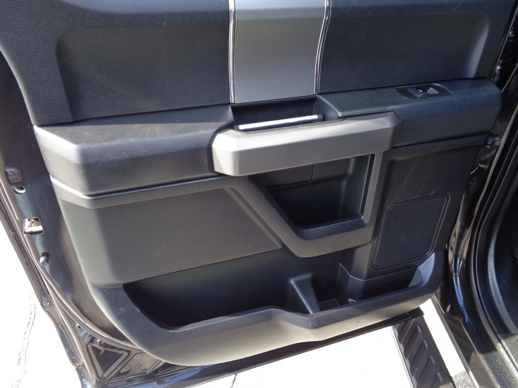 2015 Ford F-150 Image 22