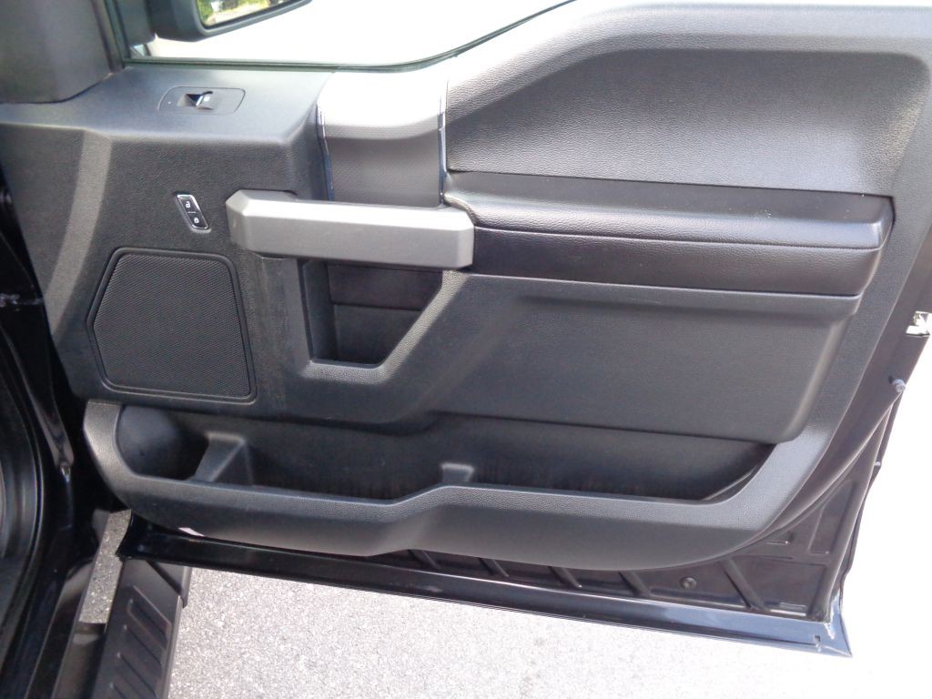 2015 Ford F-150 Image 26