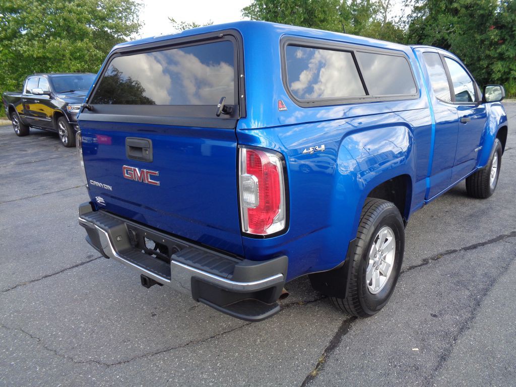 2018 GMC Canyon Image 3