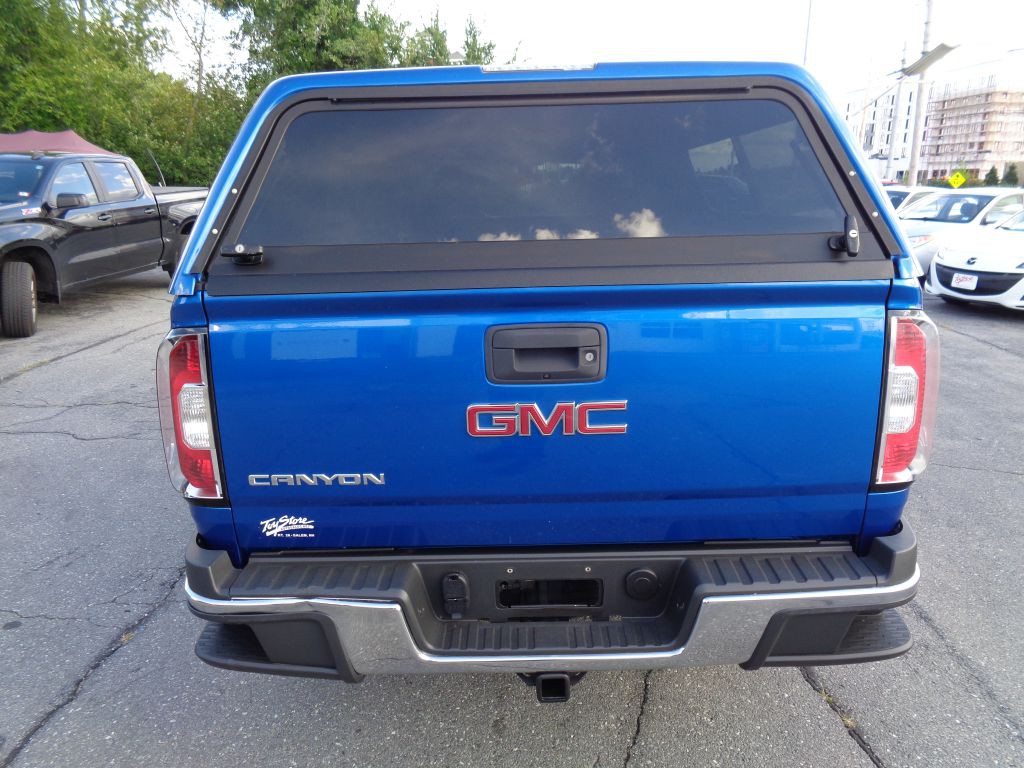 2018 GMC Canyon Image 8