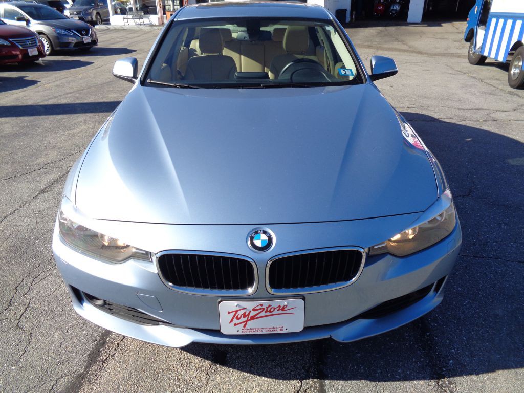 2014 BMW 3 Series Image 6