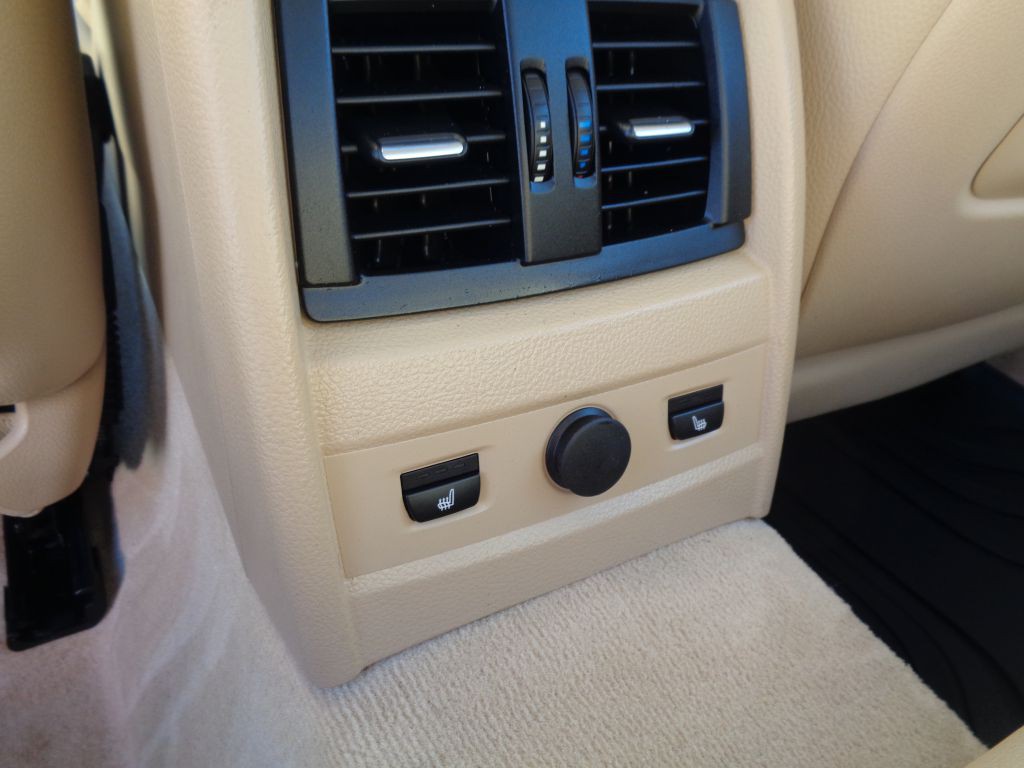 2014 BMW 3 Series Image 22