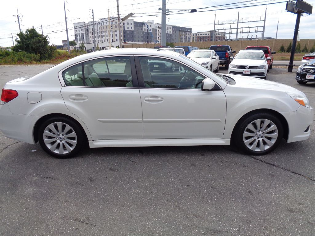 2012 Subaru Legacy Image 7
