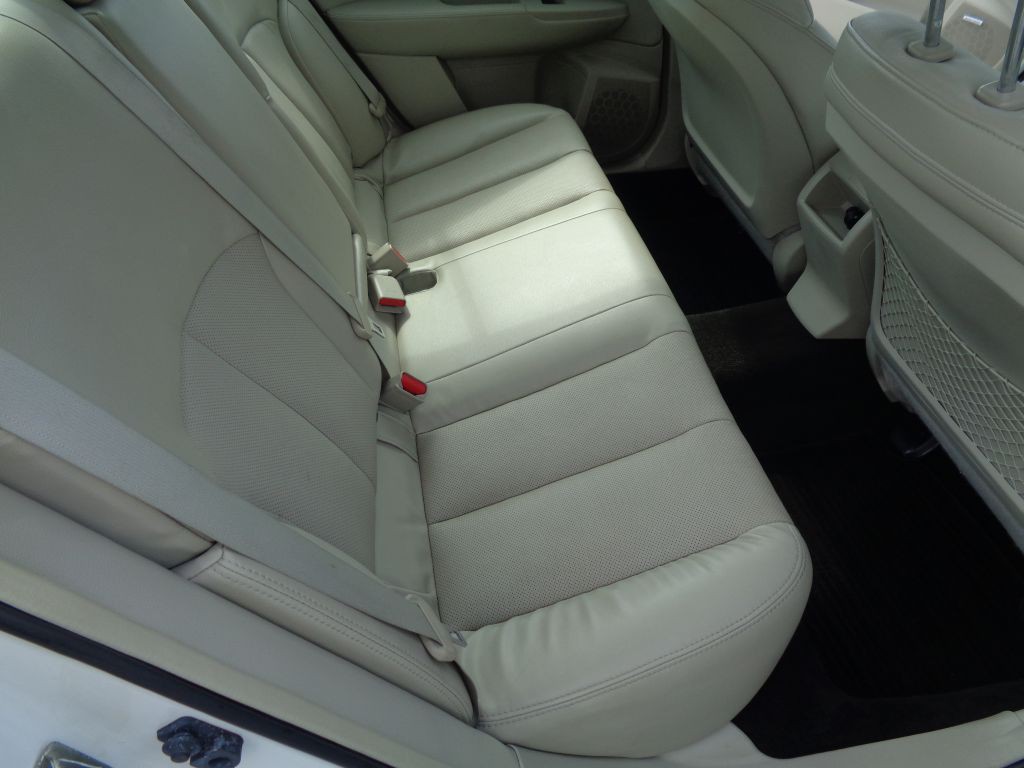 2012 Subaru Legacy Image 23
