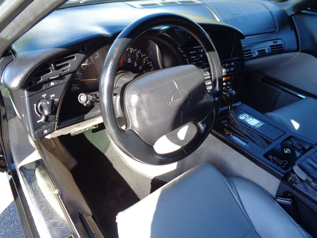 1994 Chevrolet Corvette Image 14