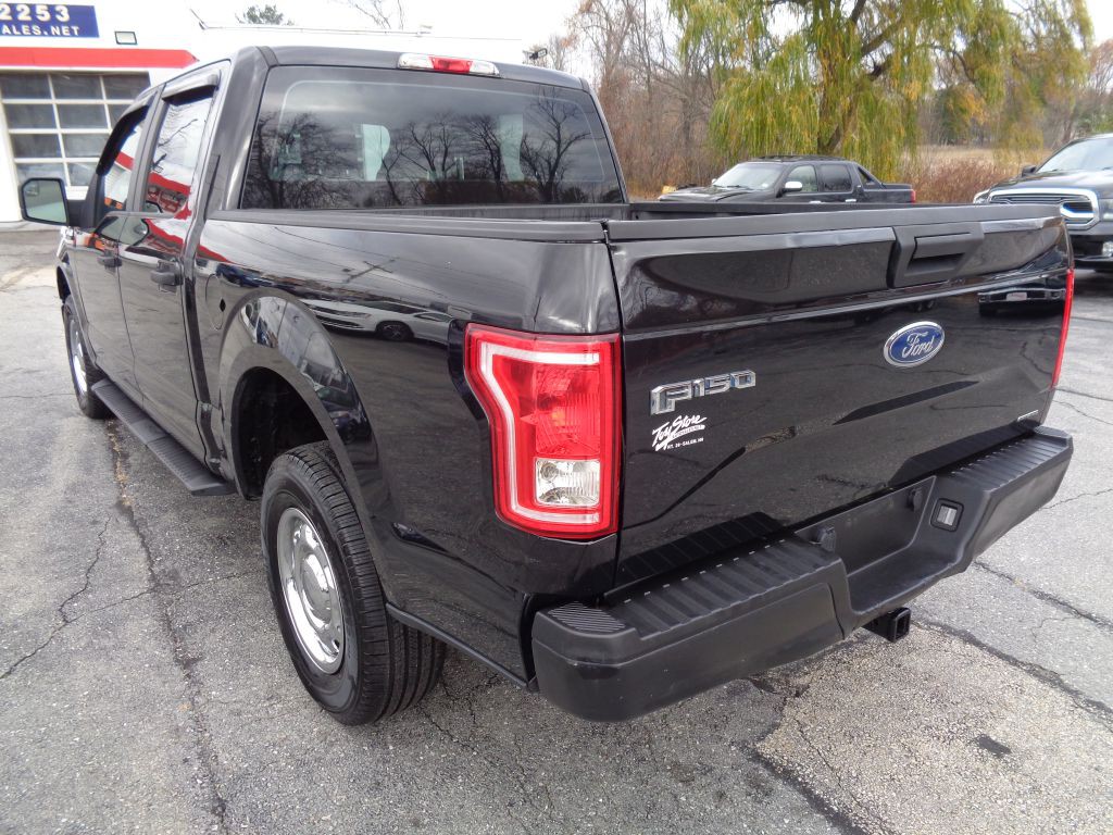 2015 Ford F-150 Image 4