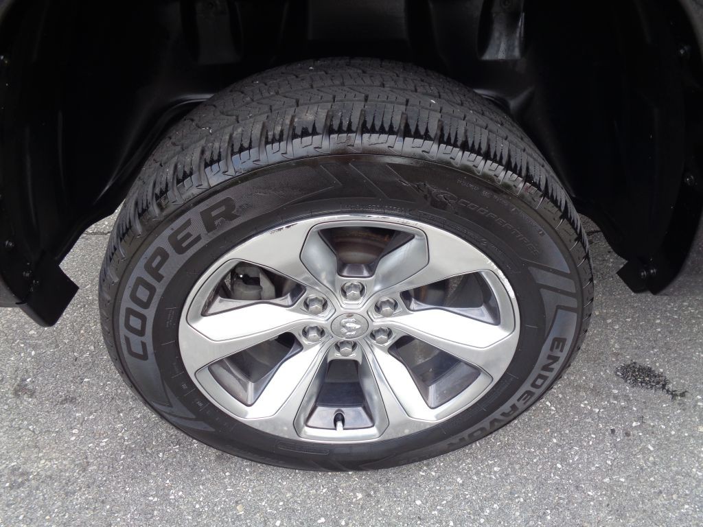 2019 RAM 1500 Image 12