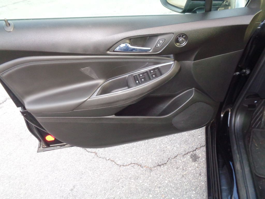 2017 Chevrolet Cruze Image 13