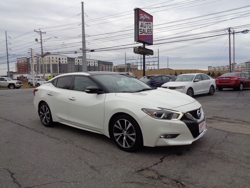 2016 Nissan Maxima Image 3