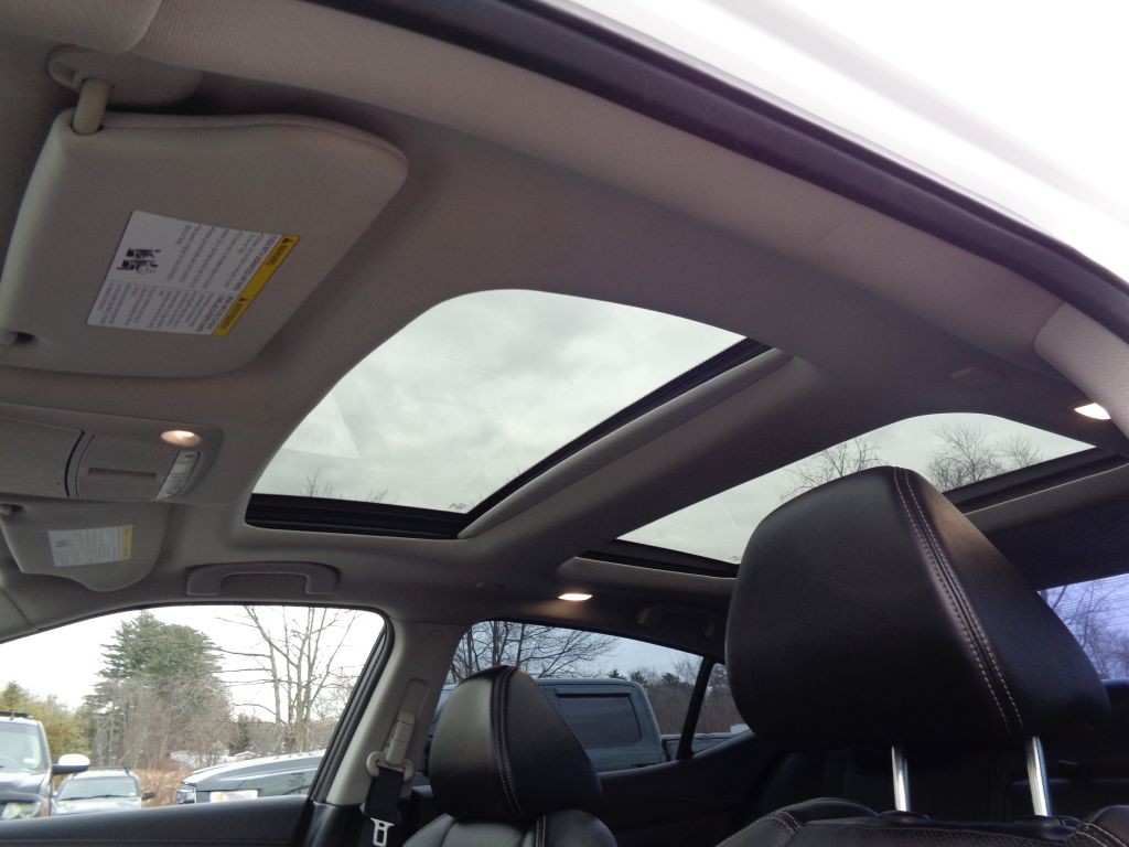 2016 Nissan Maxima Image 19