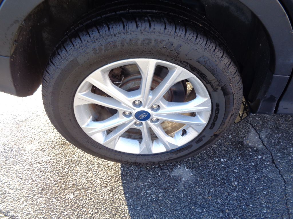 2019 Ford Escape Image 12