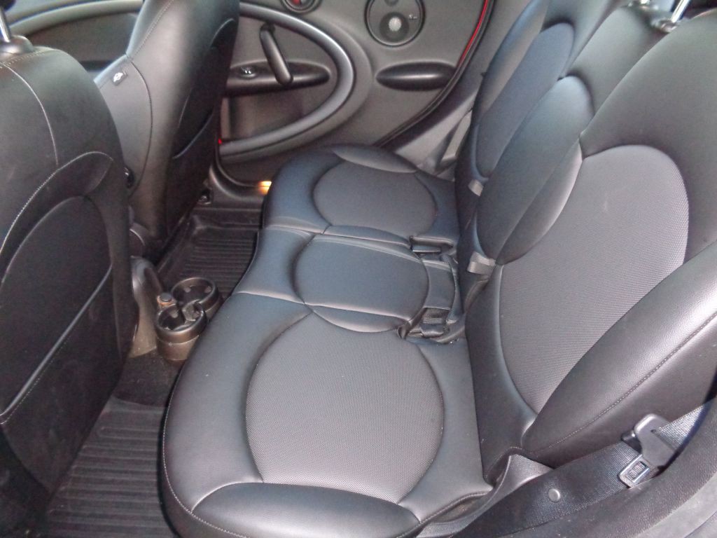 2016 MINI Cooper Image 20