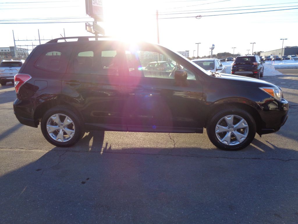 2015 Subaru Forester Image 4