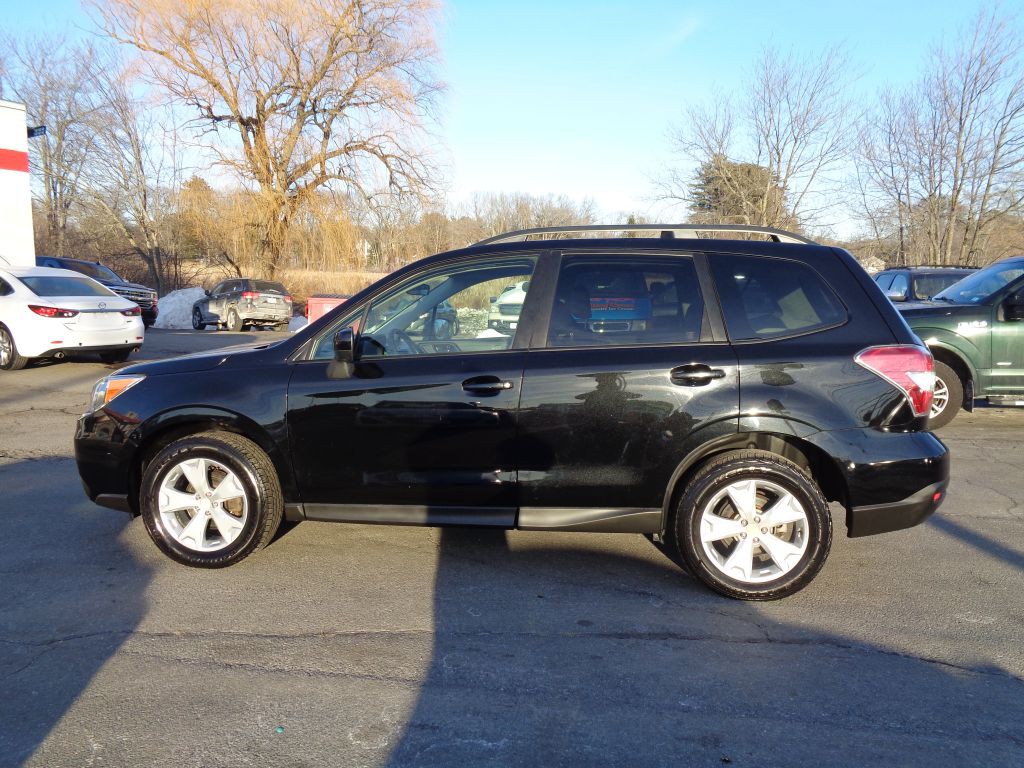 2015 Subaru Forester Image 8