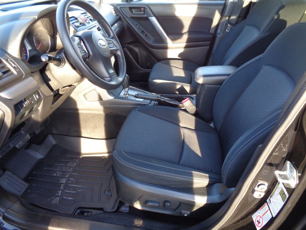 2015 Subaru Forester Image 14