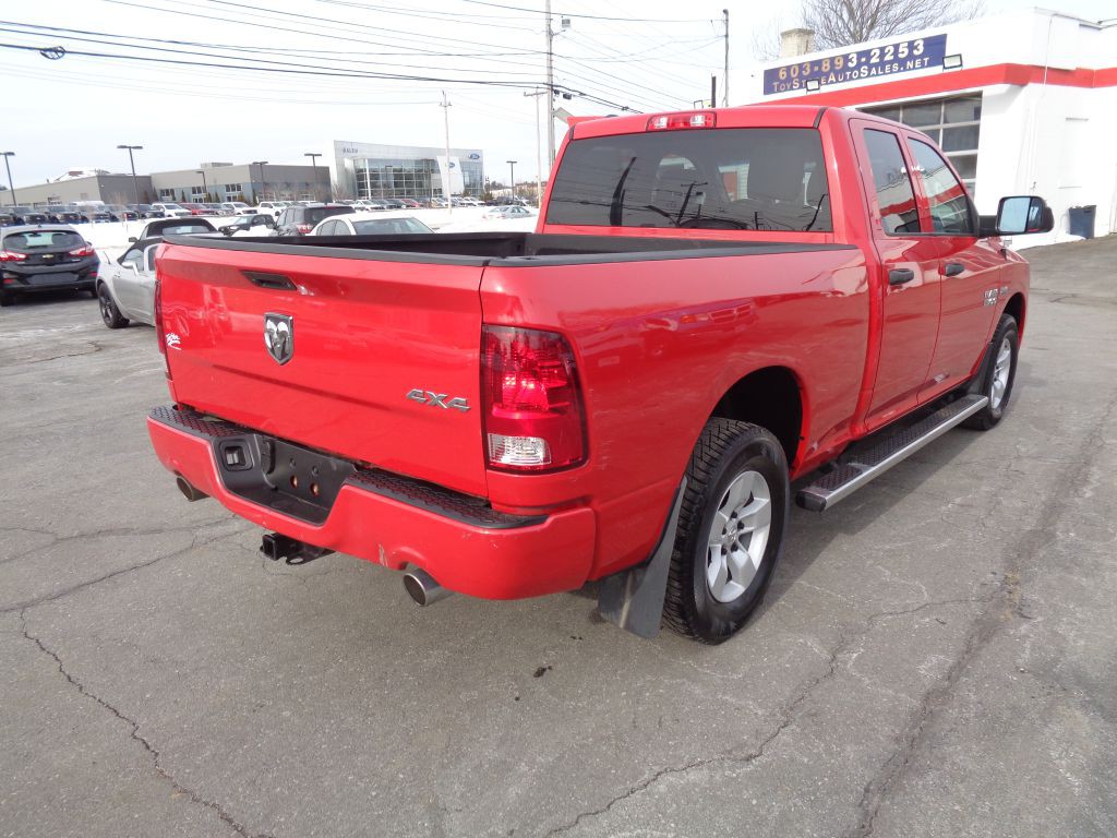 2017 RAM 1500 Image 3