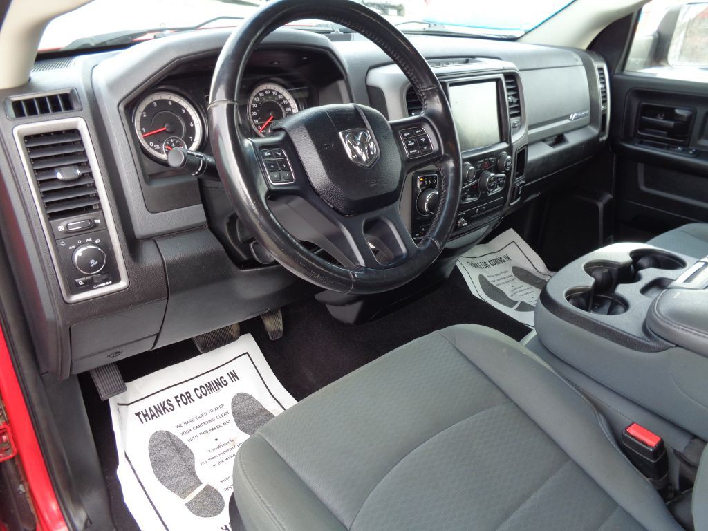 2017 RAM 1500 Image 16