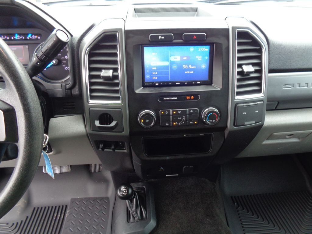 2017 Ford F-250 Image 19