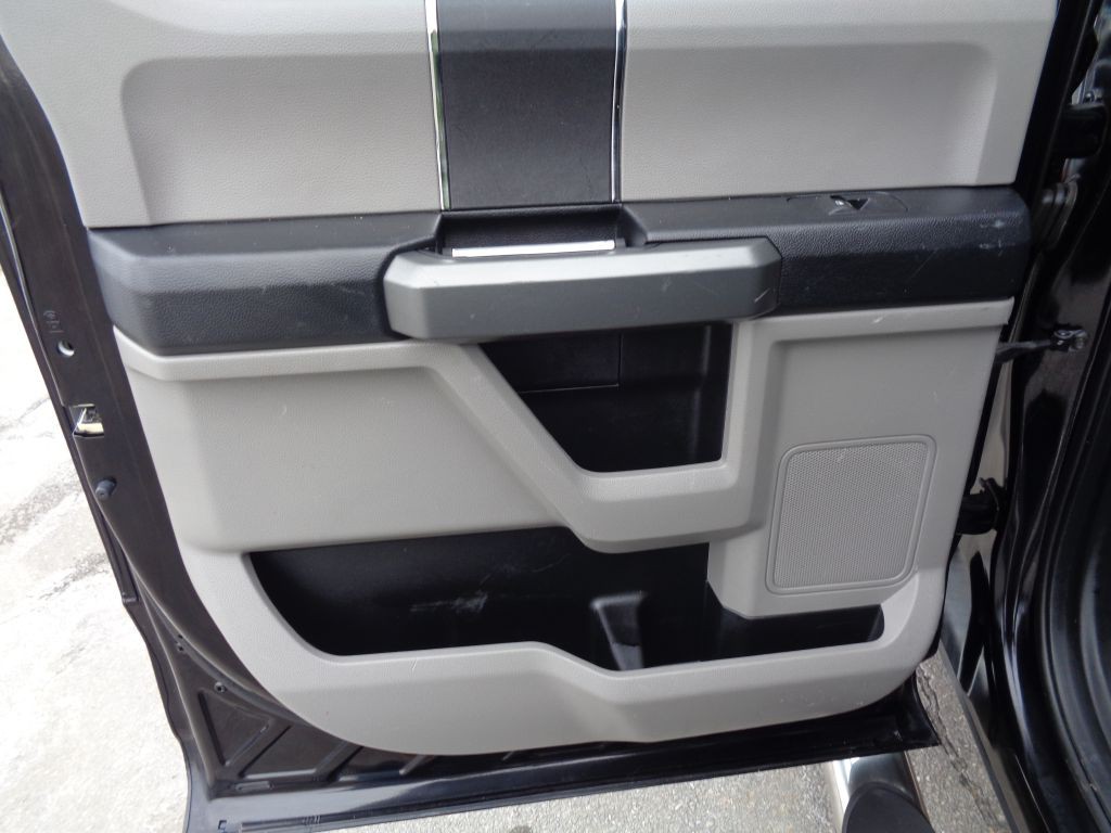 2017 Ford F-250 Image 21