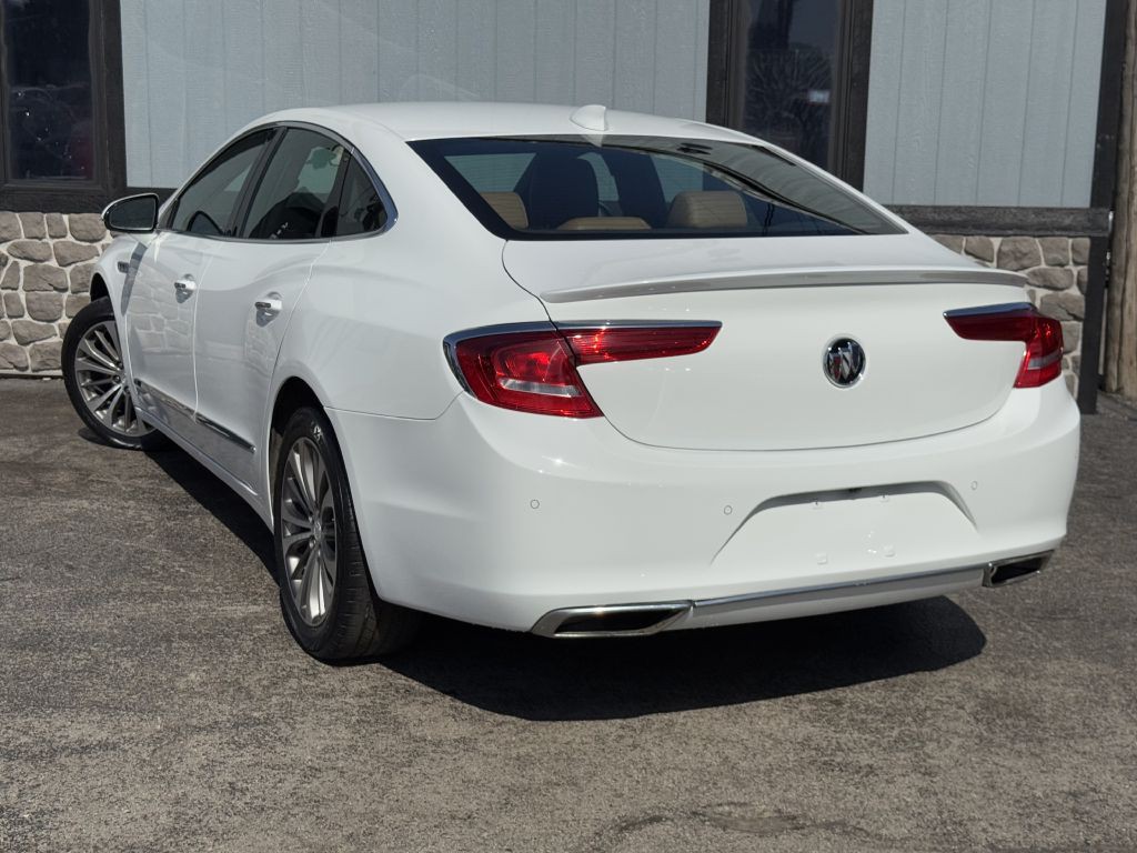 2018 Buick Lacrosse Image 9