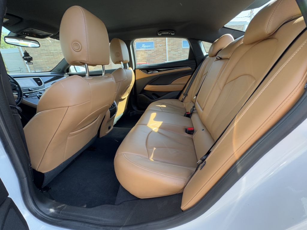 2018 Buick Lacrosse Image 16