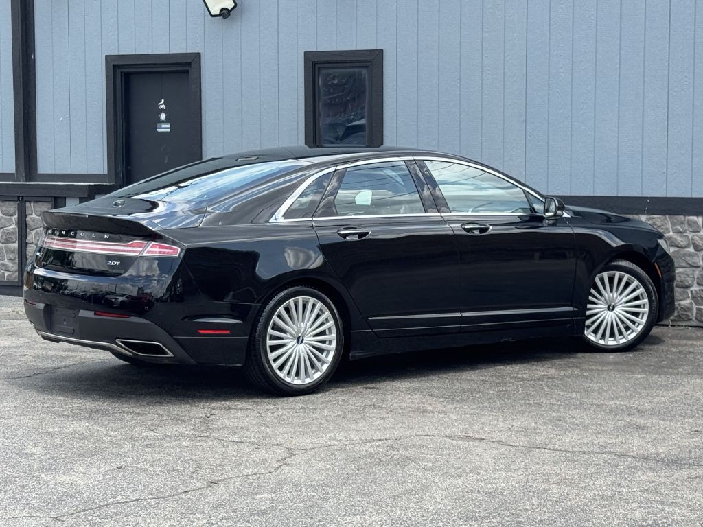 2017 Lincoln MKZ Image 11