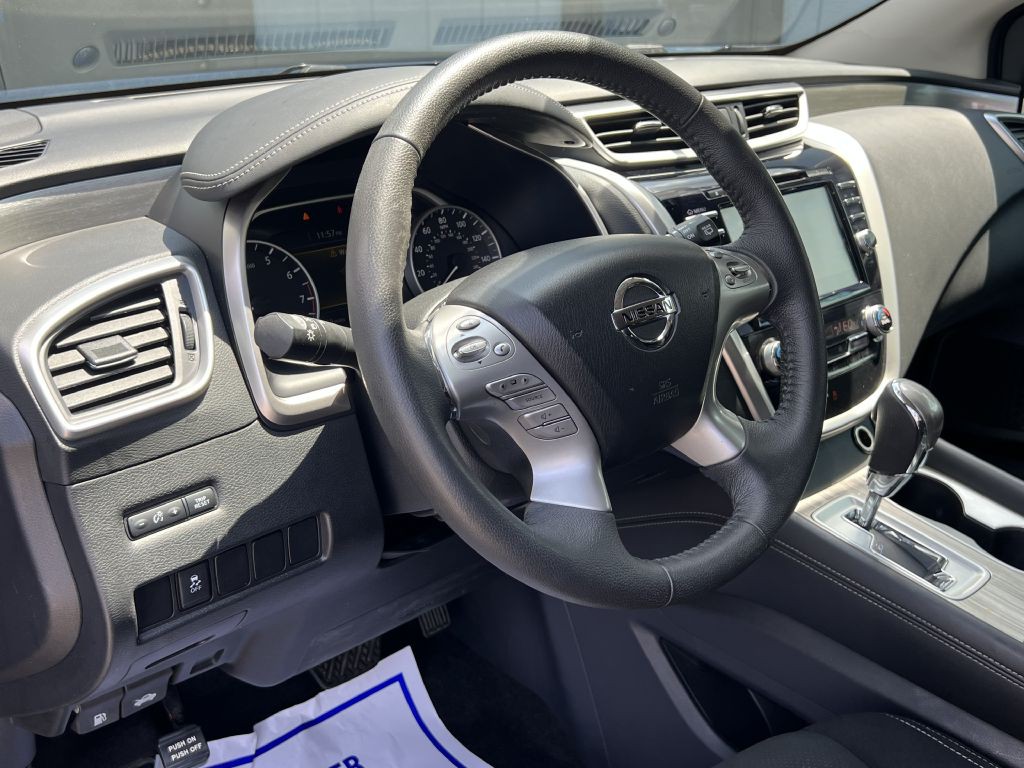 2017 Nissan Murano Image 15