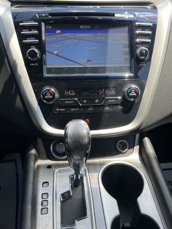 2017 Nissan Murano Image 19