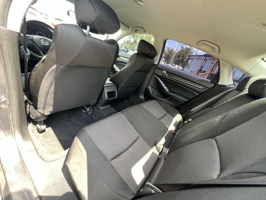 2021 Honda Accord Image 25